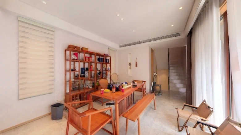 Elegant Retreat South Mountain - View 7