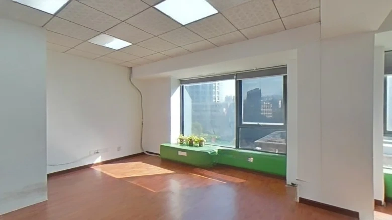 Songdu Olympic Park Name座的翻译不够直接，因为“Name座”在英文中没有对应的表达方式。如果必须用英语表示，“宋都奥体名座”可以大致翻译为 - View 5