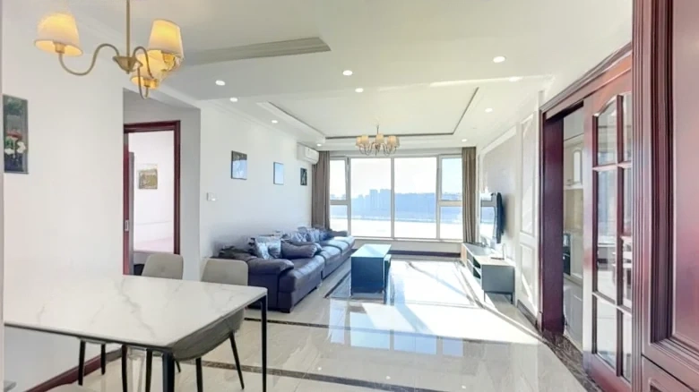 Royal View New World - View 1