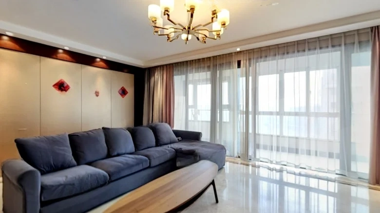 Round Fusion Plaza Residences - View 1