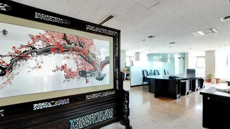 High-Tech Power Port - View 1