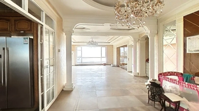 Emperor Pine Bay - View 5