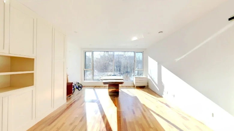 Imperial View New World - View 6