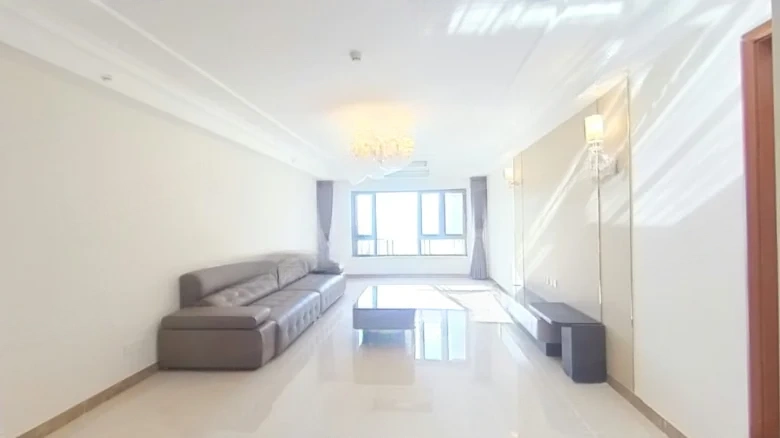 Peninsula Skyline - View 1