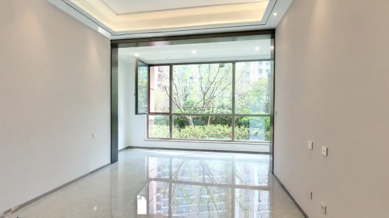 Lakeside Elegance Phase I - View 5