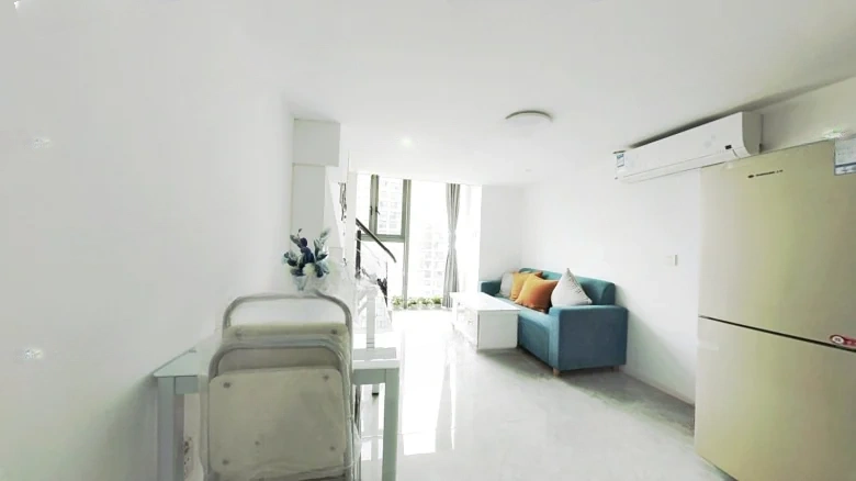 1872 Garden Lane - View 1