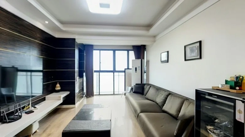 Huayun Tianfu - View 1