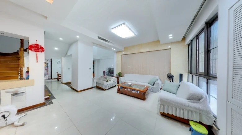 Lord's Land County - View 1