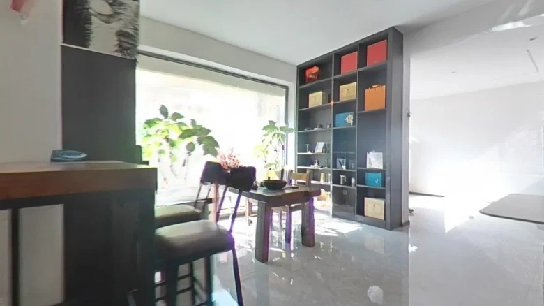 Golden Land Yue Tan Mountain - View 9