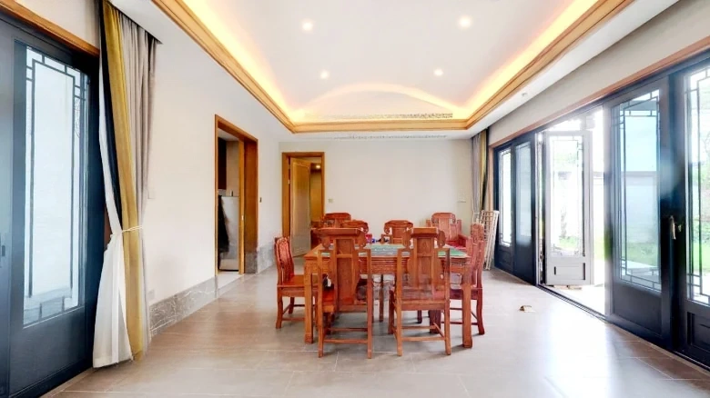 Green City Peach Blossom Spring - View 7