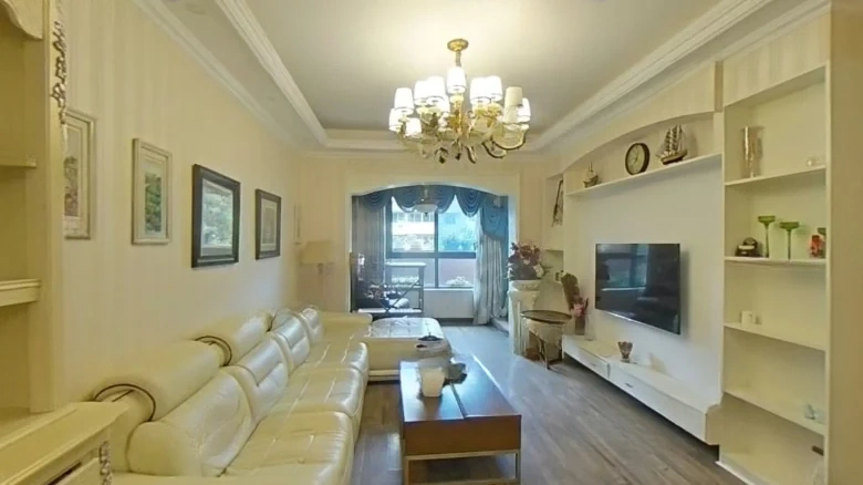 Poly Bisen Grand Manor - View 1