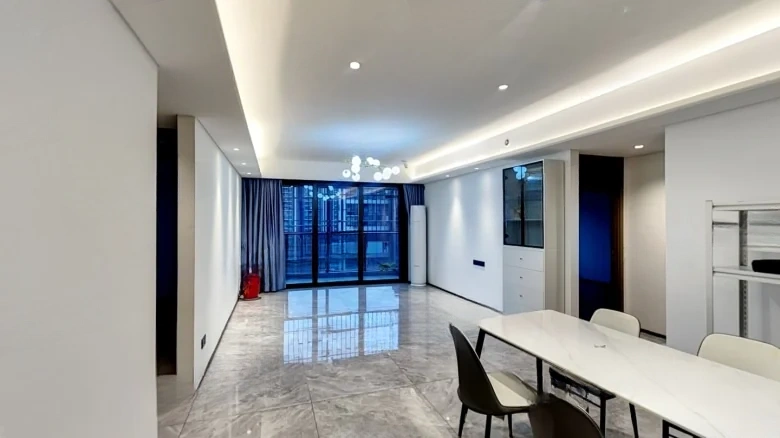 Polytery Hall Plaza - View 6