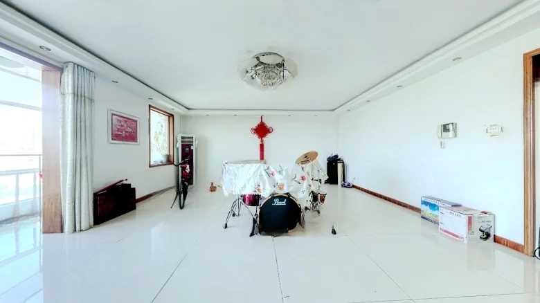 Binhu Park Nine号楼しく注意：返回的翻译包含“号楼”以保持原文结构，但在英文中通常不需要直接翻译该词。若忽略建筑特有称谓 - View 7