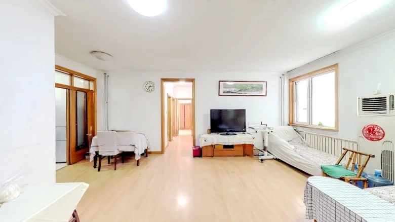 Mountain Doctor Dormitory - View 1