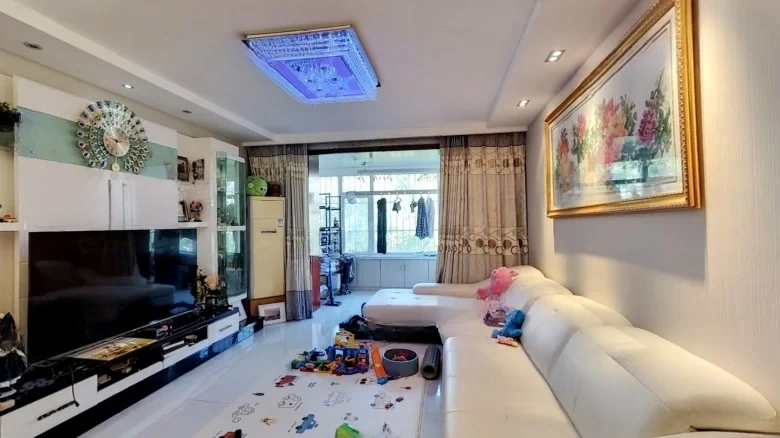 Hengfu Zhongjie No. 6 Courtyard - View 1