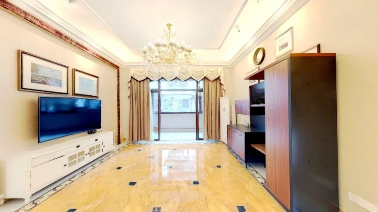 Kingbird Nantong Economic and Technological Development Zone碧桂園 can be translated as Kingbird, which is often used for the company name in English. The location description - View 9