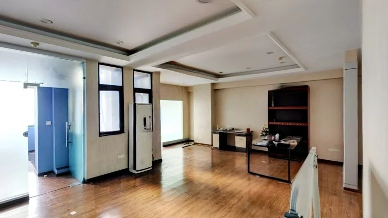 Century King Emperor - View 1