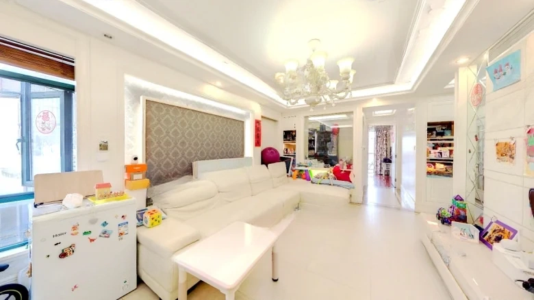 Jiangnan Famous Lodge - View 1