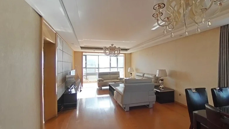 Lushang Shoufu - View 1