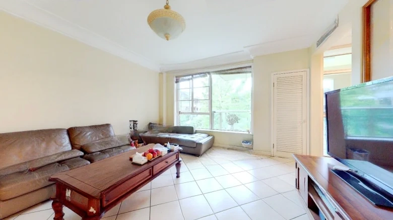 Huanhua Li 100號 - View 1