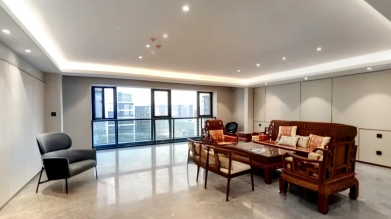 Greentown Deep Blue Mansion - View 4