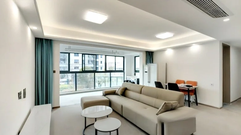 China Railway Yidu - View 1