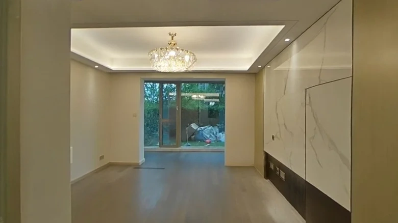 Cloud Ripple Mansion - View 6