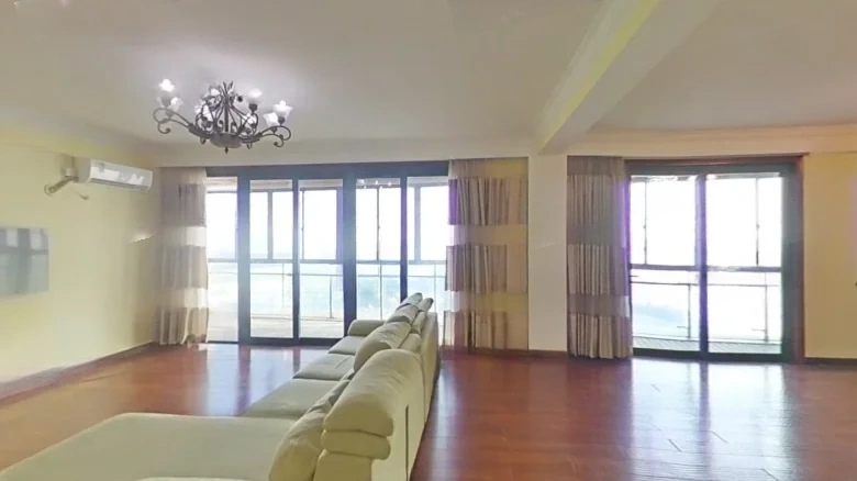 Linglong Bay Garden Phase I - View 5