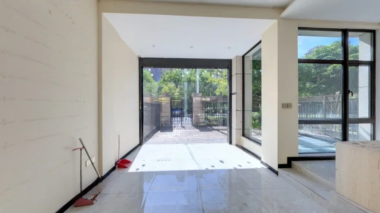 Golden Bridge Mansion - View 9