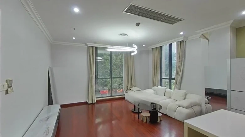 Cloud Dragon Eleven Scenic Views - View 1