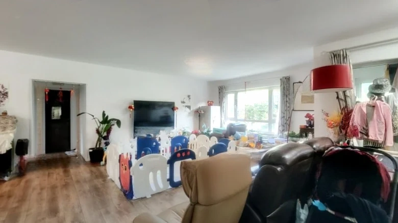 Sharp Trend International Apartment - View 1