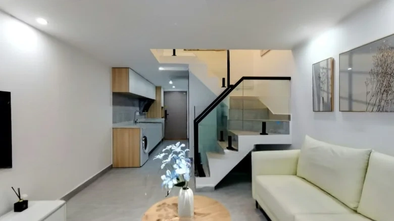 Poly Central Plaza - View 5