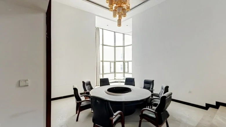 Royal Oriental - View 5