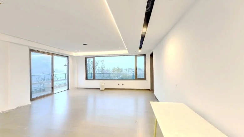 Rongcheung City - View 6