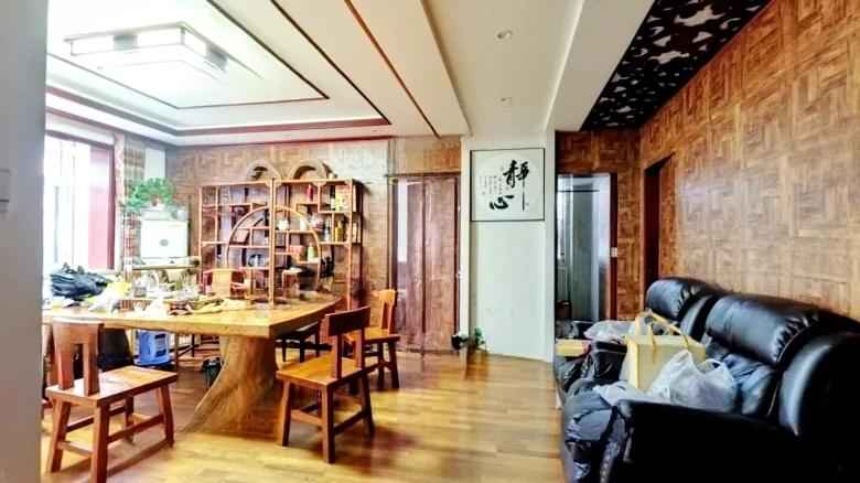 Grass Mountain Ridge - View 1