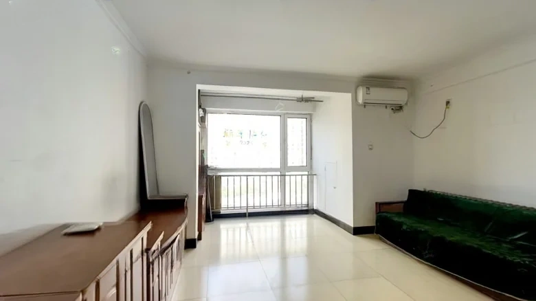 Sanhuan New City No.8 Courtyard - View 1