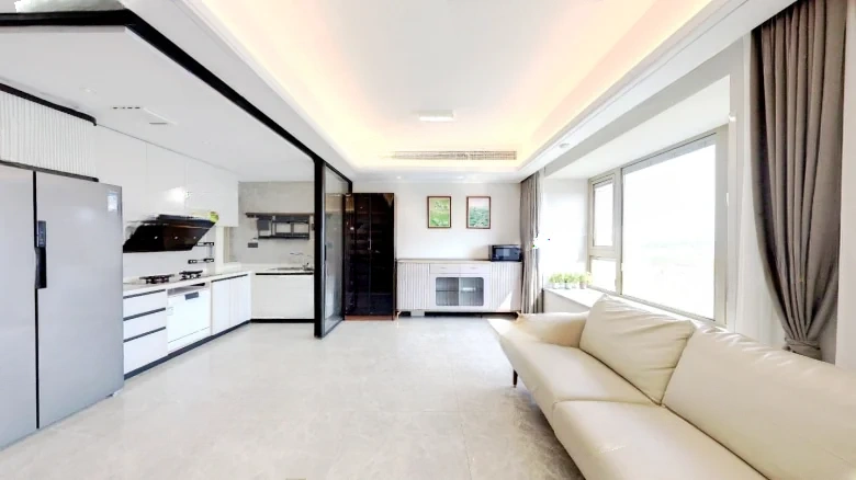 Wanke Rhine Peninsula - View 1