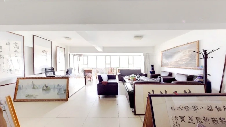 Aurora Gate Royale - View 3