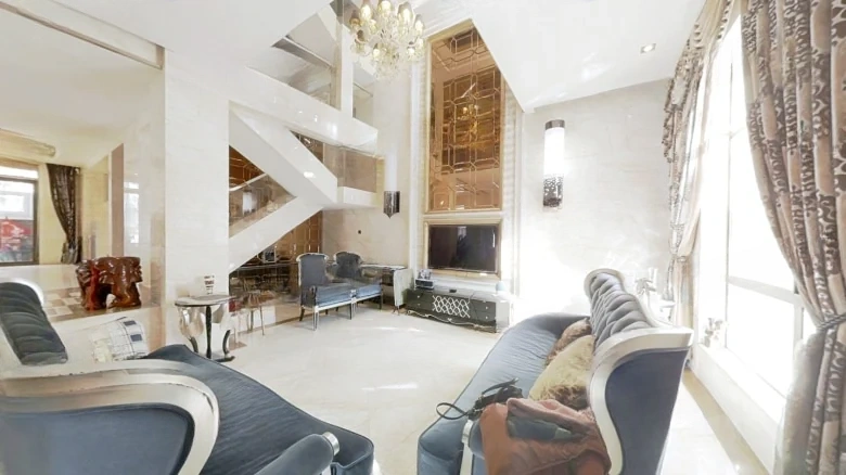 East District of Halfhill International Garden - View 9