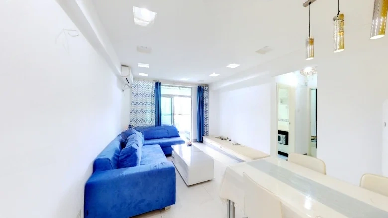 State Trade Tower Plaza - View 4