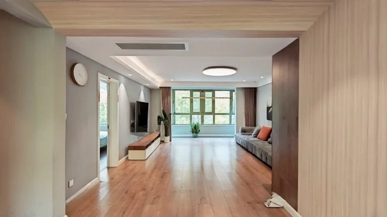 Tianshan Xihu Lan'an - View 1