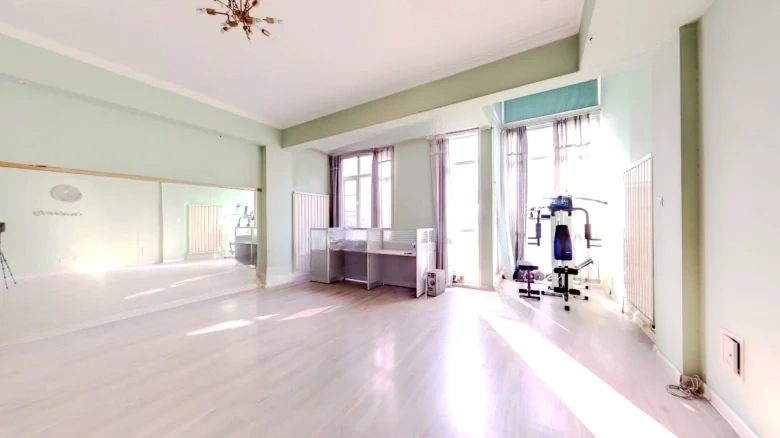 City Villa - View 11