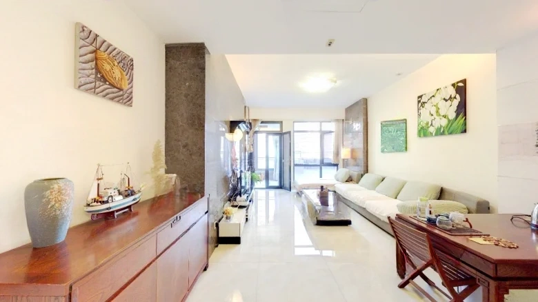 Dadonghai · Banship Yihaoooo注：考虑到专有名词的常见翻译习惯，这里“大东海”直接音译为 - View 6