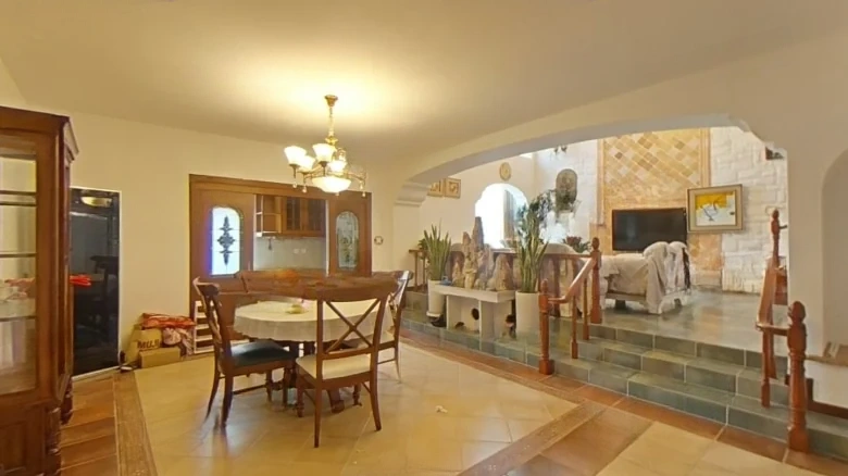 West Beauty Five Continents Heaven Earth - View 1