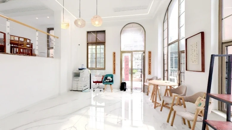 Silver Lake Zhuoyuan - View 3