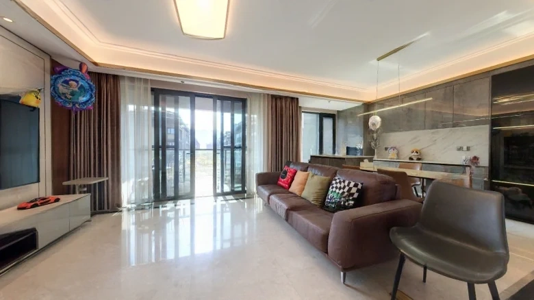 Longhu Ban Yue Tai - View 6