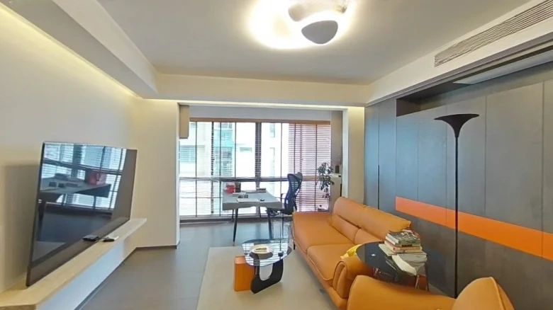 He Qiao Lijing - View 1