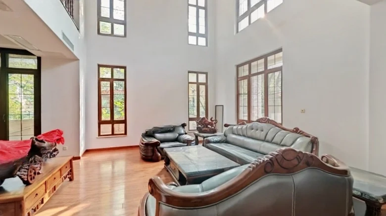 Heavenly Horse City - View 11