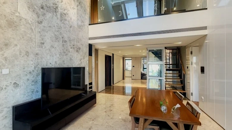 Oceanside Sky Composition Spring Autumn - View 7