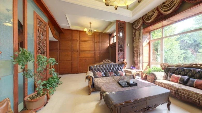 Poly Linden Language District B - View 9